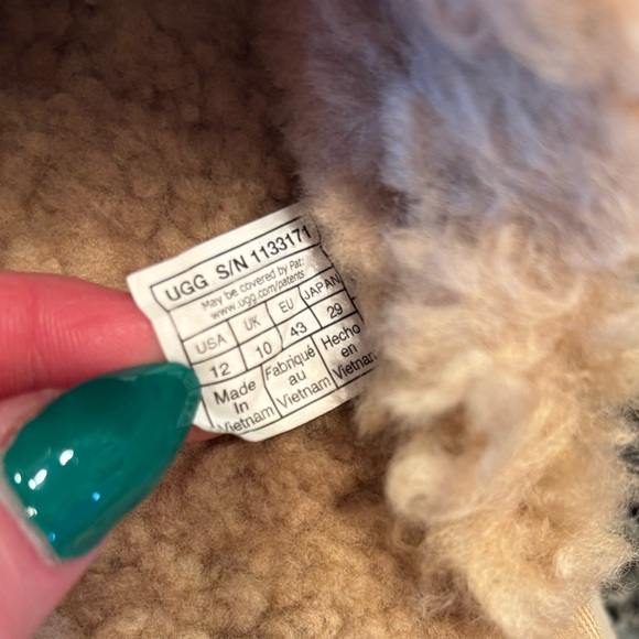 UGG Women's Maxi Curly Platform Slipper - Size 12 - Picture 4 of 4